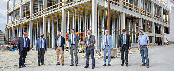 Besichtigung Baustelle Produktionszentrum in Dorfbach